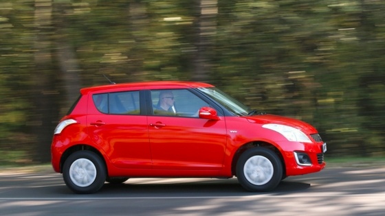 Suzuki_Swift.jpg
