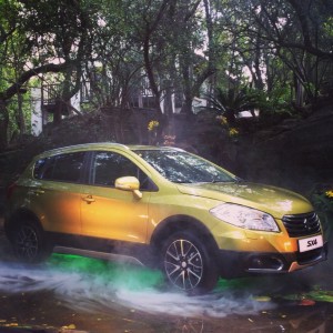 Suzuki SX4 Yellow