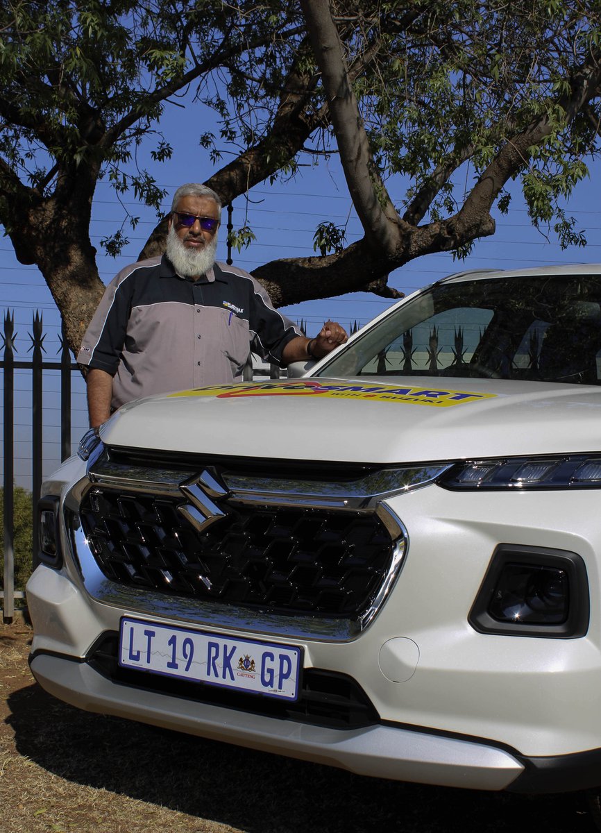 White Grand Vitara - Front