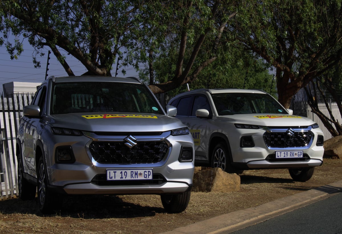 White and Silver Grand Vitara - front