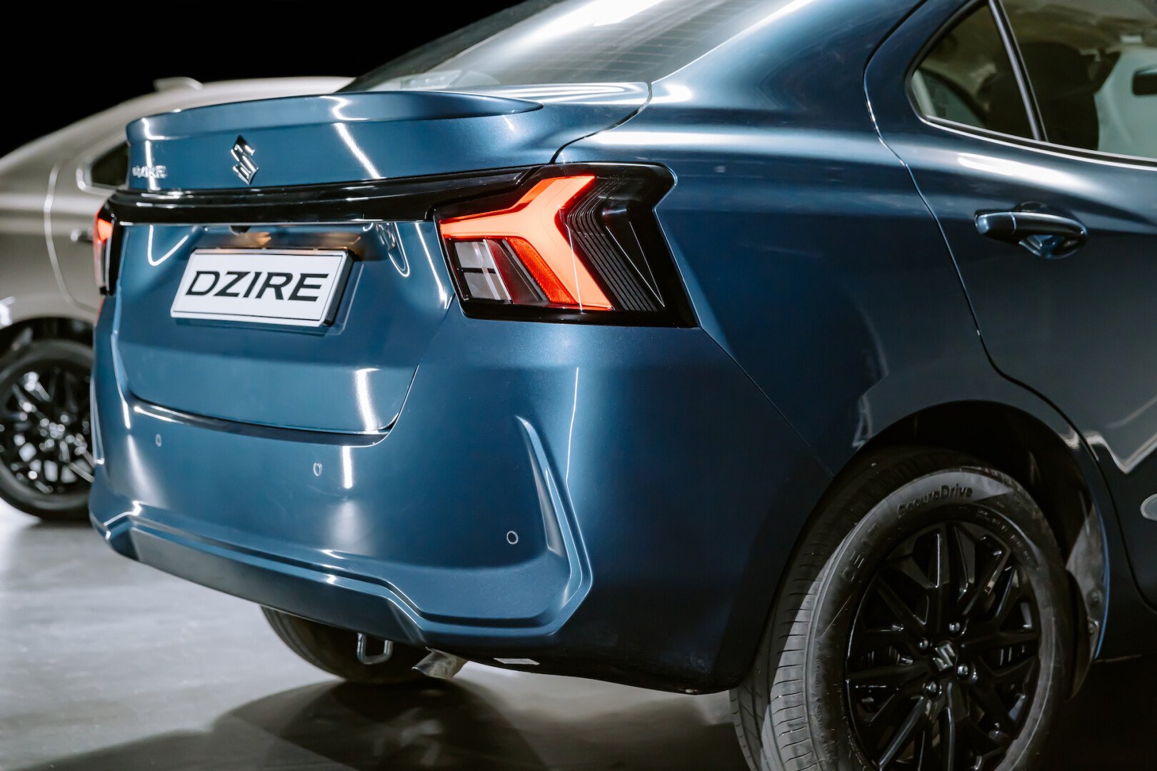 Dzire Exterior 4
